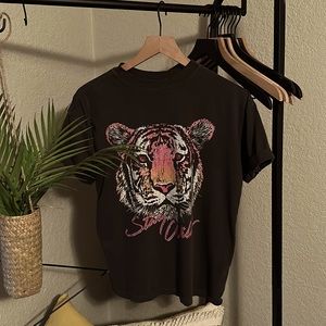 Girl Dangerous Stay Wild Graphic Tee Shirt Boyfriend style fit, worn twice.  XS